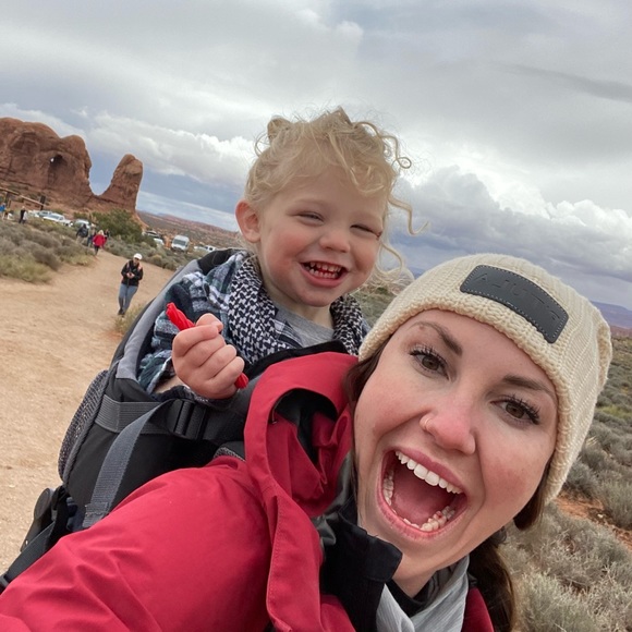 Meet your Posher, Annalise - Picture 3 of 5